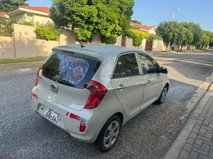 Kia Morning 2013 Off white