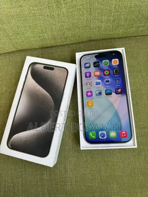 Apple iPhone 15 Pro Max 512 GB Gray