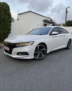 Honda Accord Sport 2018 White
