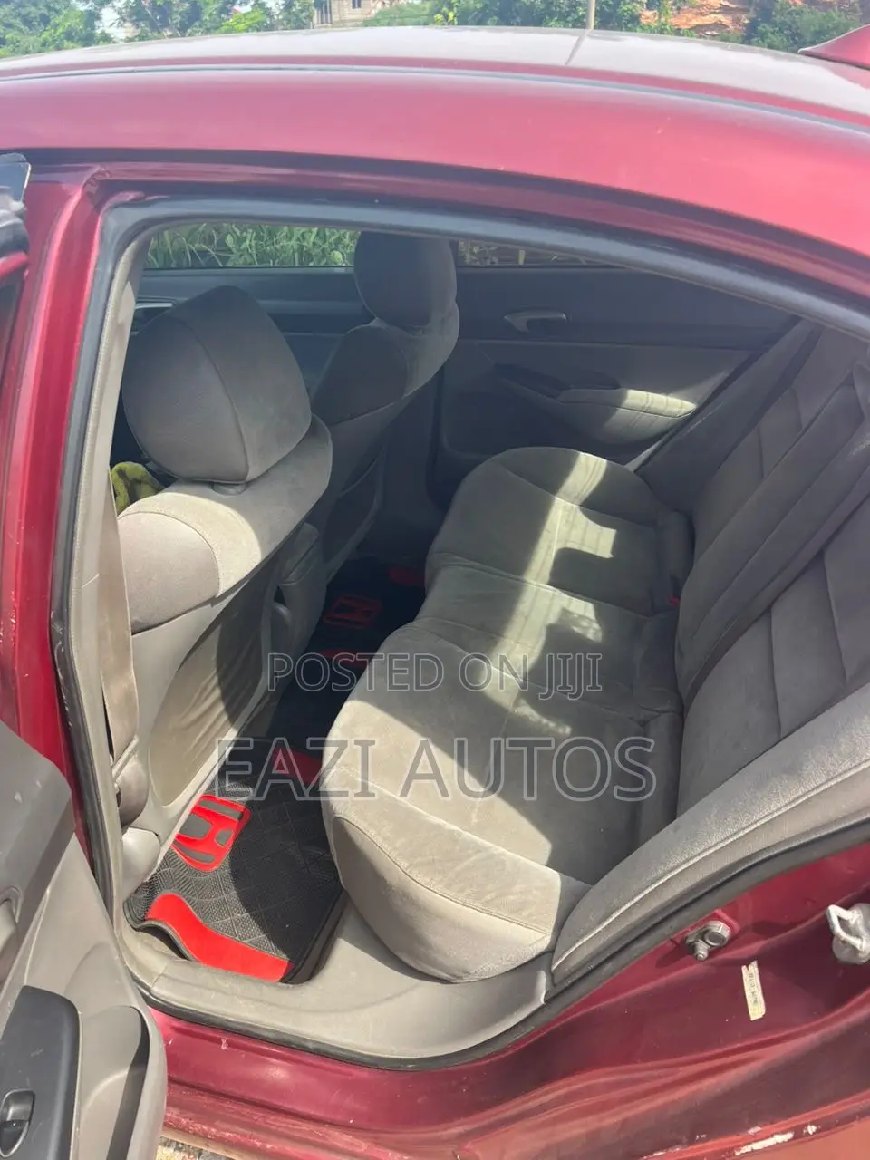 Honda Civic 2010 Red