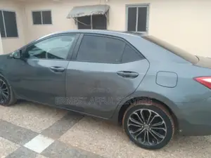 Toyota Corolla S Plus 4dr Sedan (1.8L 4cyl CVT) 2015 Green