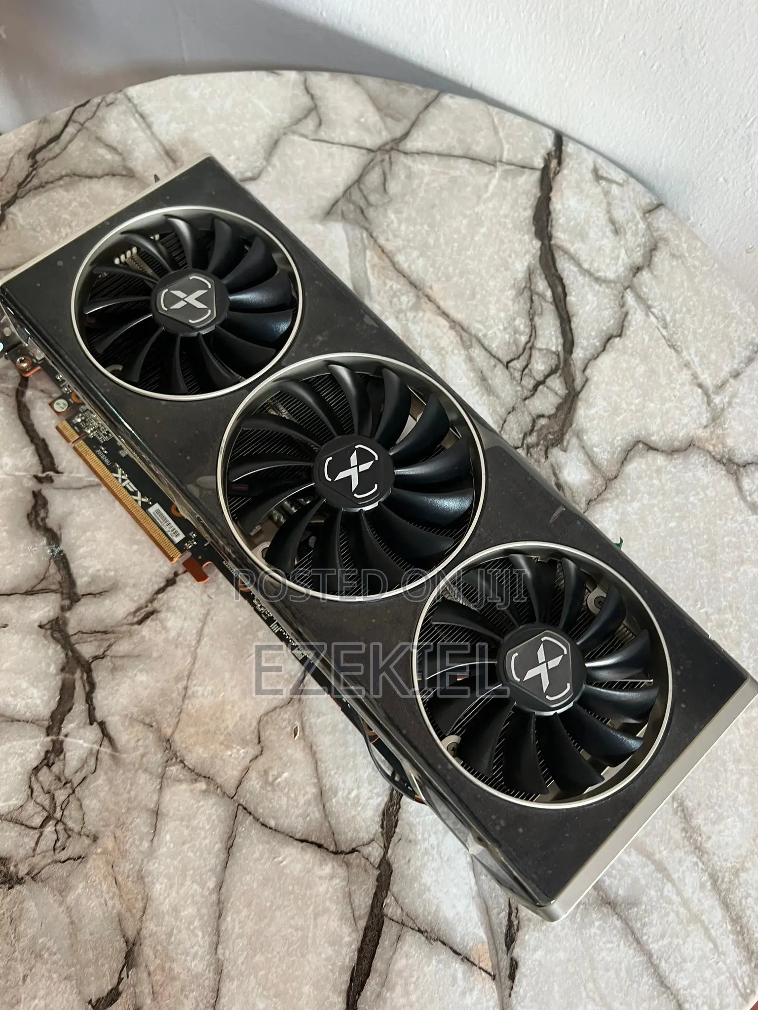 CFX Rx6700xt