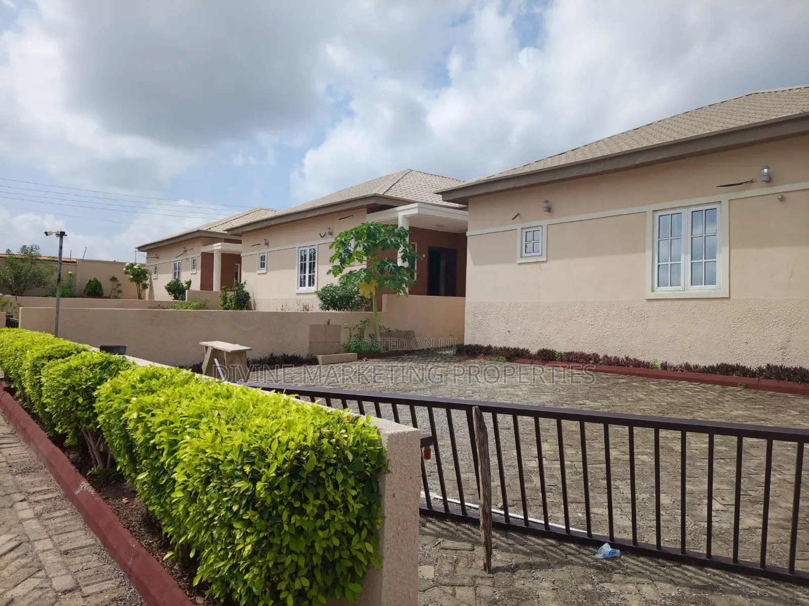 Furnished 3bdrm House in Pillar 2 for sale