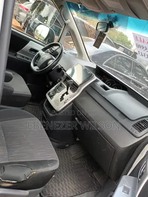 Toyota Voxy 2013 White