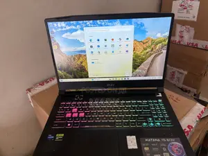 Laptop MSI Katana 15 16GB Intel Core i7 SSD 1T