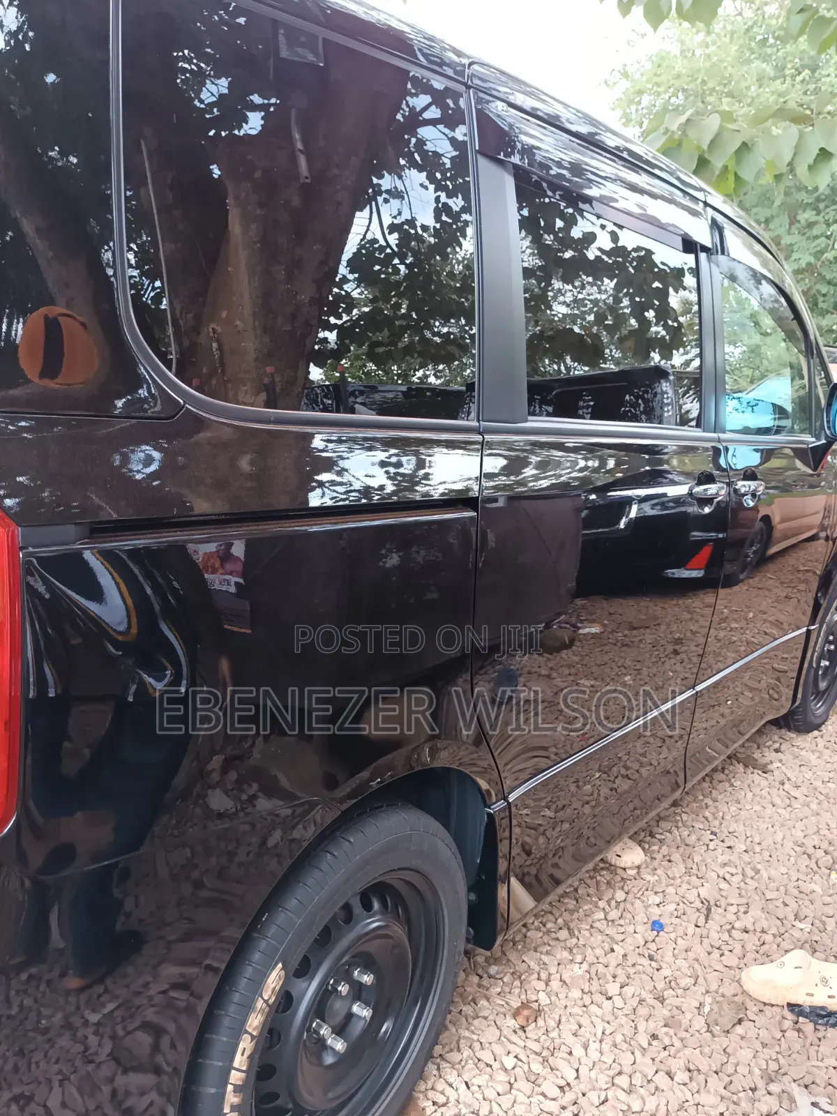 Toyota Voxy 2013 Brown