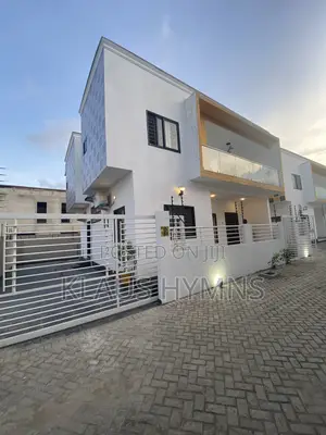4bdrm House in Graymanproperties, Spintex for sale