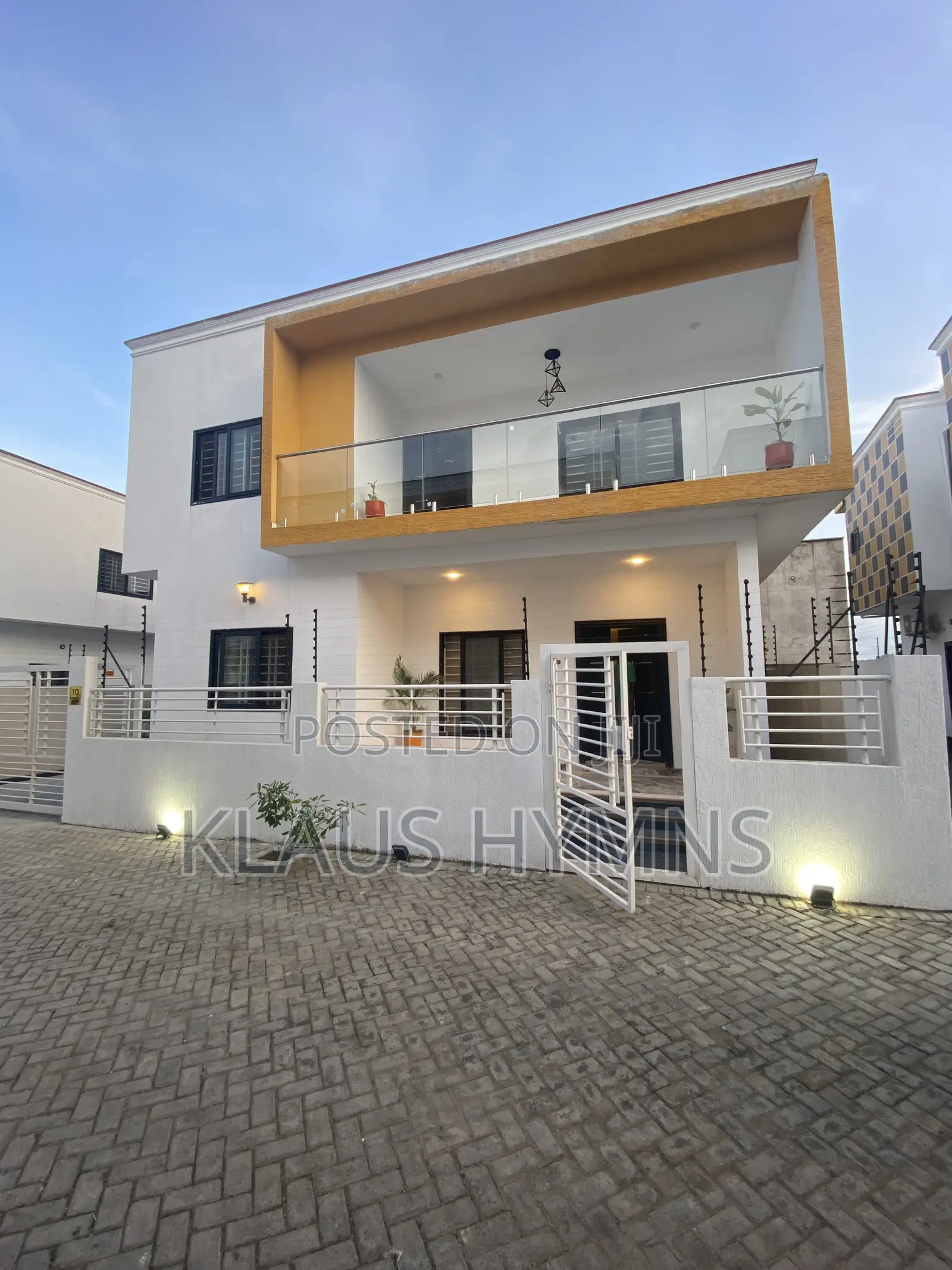 4bdrm House in Graymanproperties, Spintex for sale