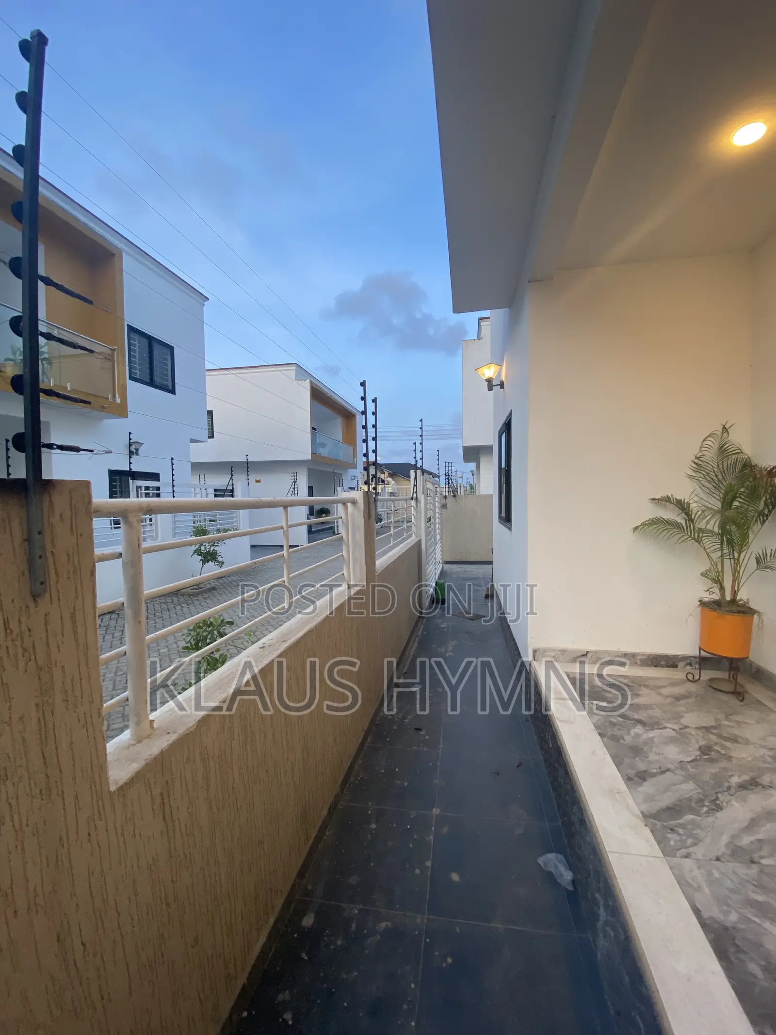 4bdrm House in Graymanproperties, Spintex for sale