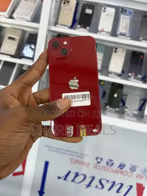 Apple iPhone 13 128 GB Red