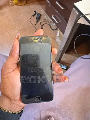 Apple iPhone 8 64 GB Black