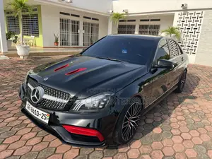 Mercedes-Benz C250 2013 Black