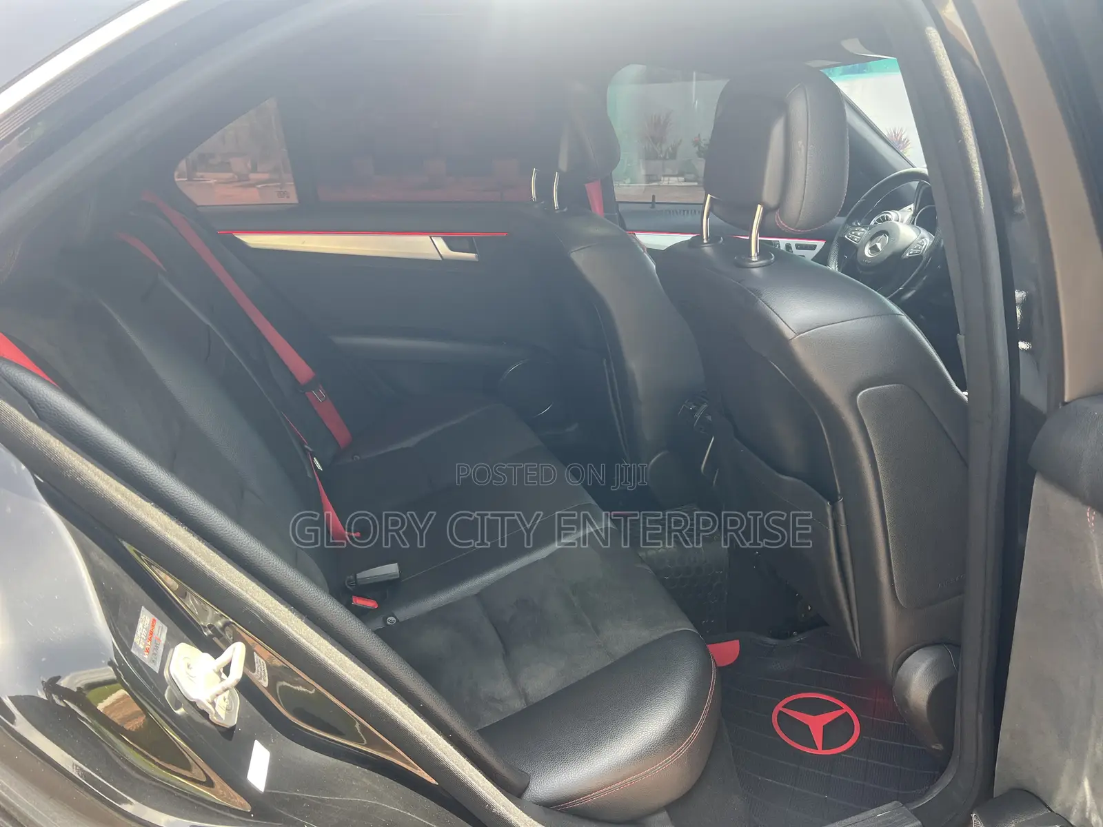 Mercedes-Benz C250 2013 Black
