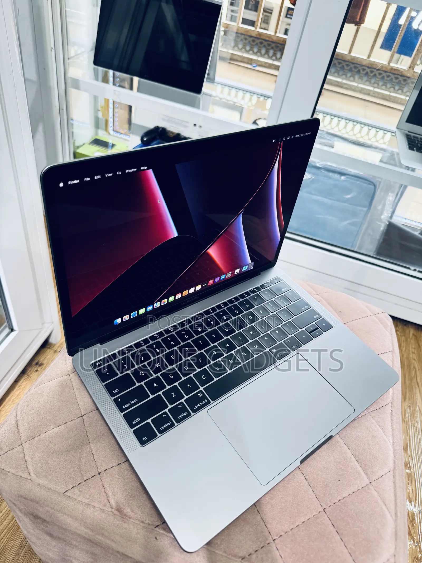 Laptop Apple MacBook Pro 2017 16GB Intel Core i5 SSD 256GB