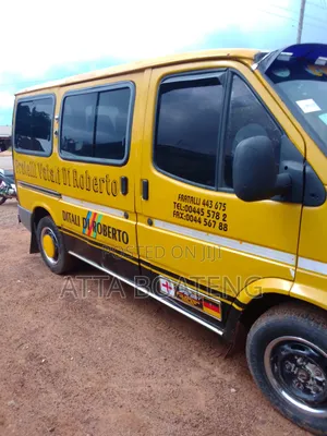 Ford Transit 2014 Yellow
