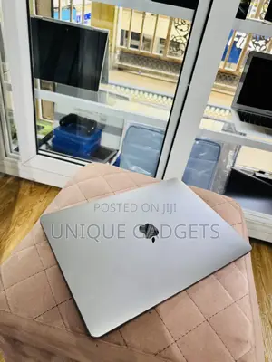 Laptop Apple MacBook Pro 2019 8GB Intel Core i5 SSD 128GB