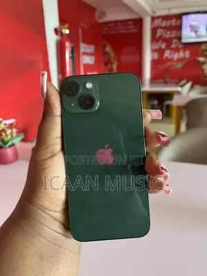 Apple iPhone 13 128 GB Green