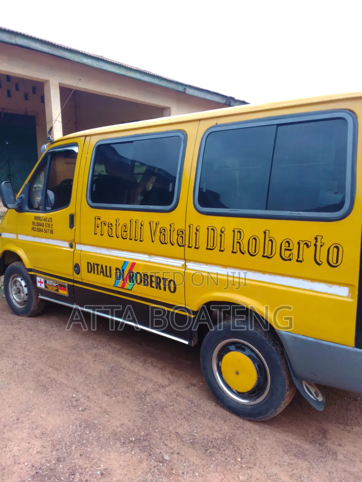 Ford Transit 2014 Yellow