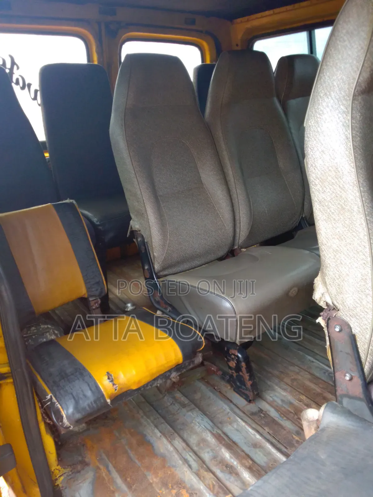 Ford Transit 2014 Yellow