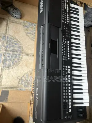 Yamaha Keyboard PSR Sx-600