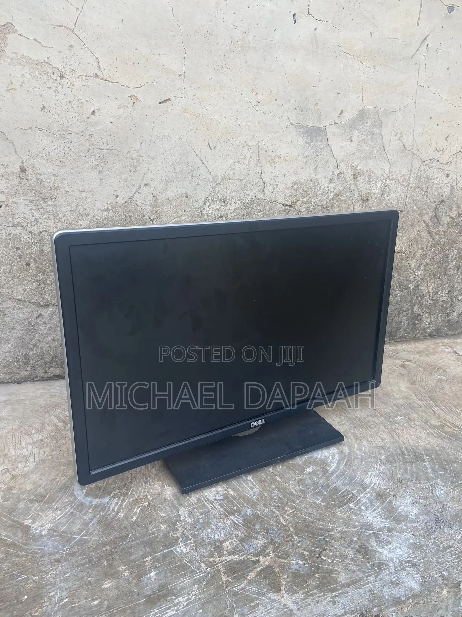 Dell 23 Inches