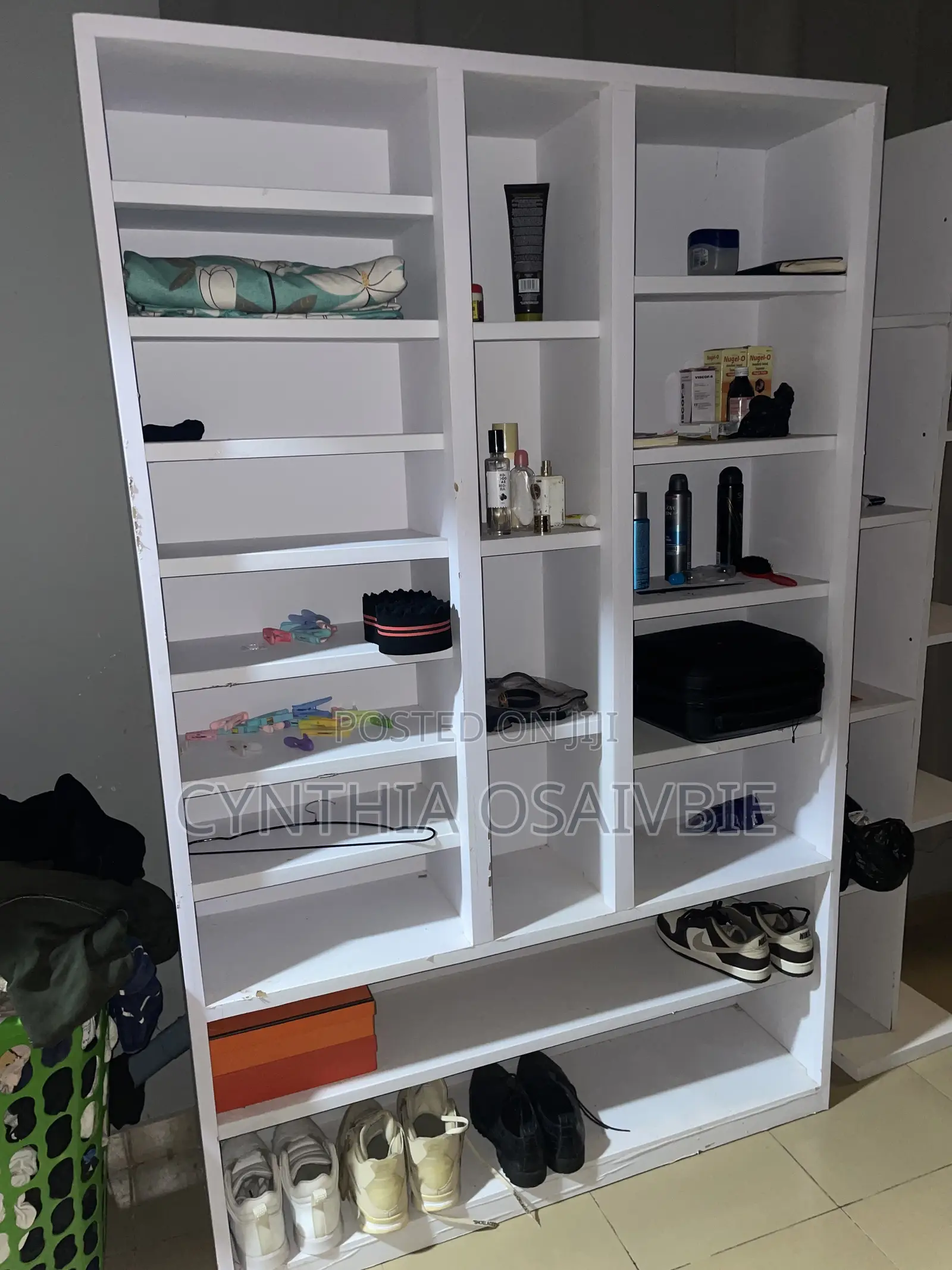 Shoes,Bags and Wig Shelves