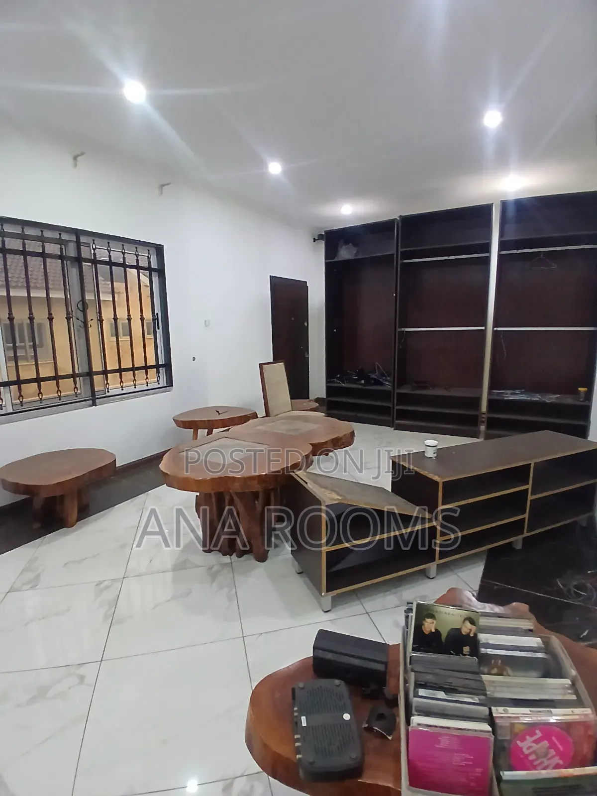 4bdrm House in Community 25, Tema Metropolitan for rent