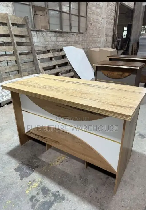 Executive Office Desk( 1.2m )