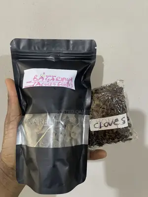Bagaruwa ( Acacia Seeds) + Cloves