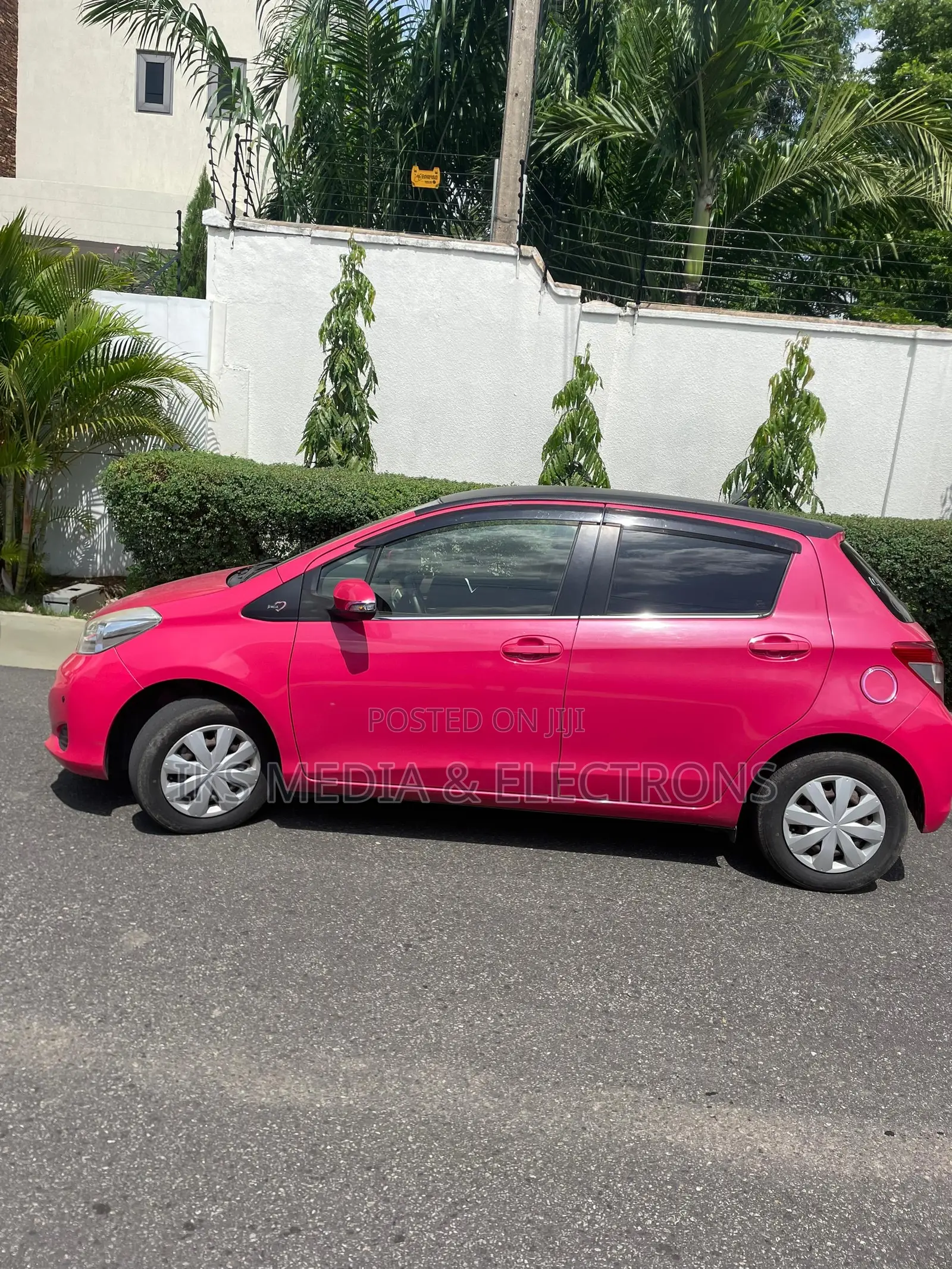 Toyota Vitz 2014 Pink