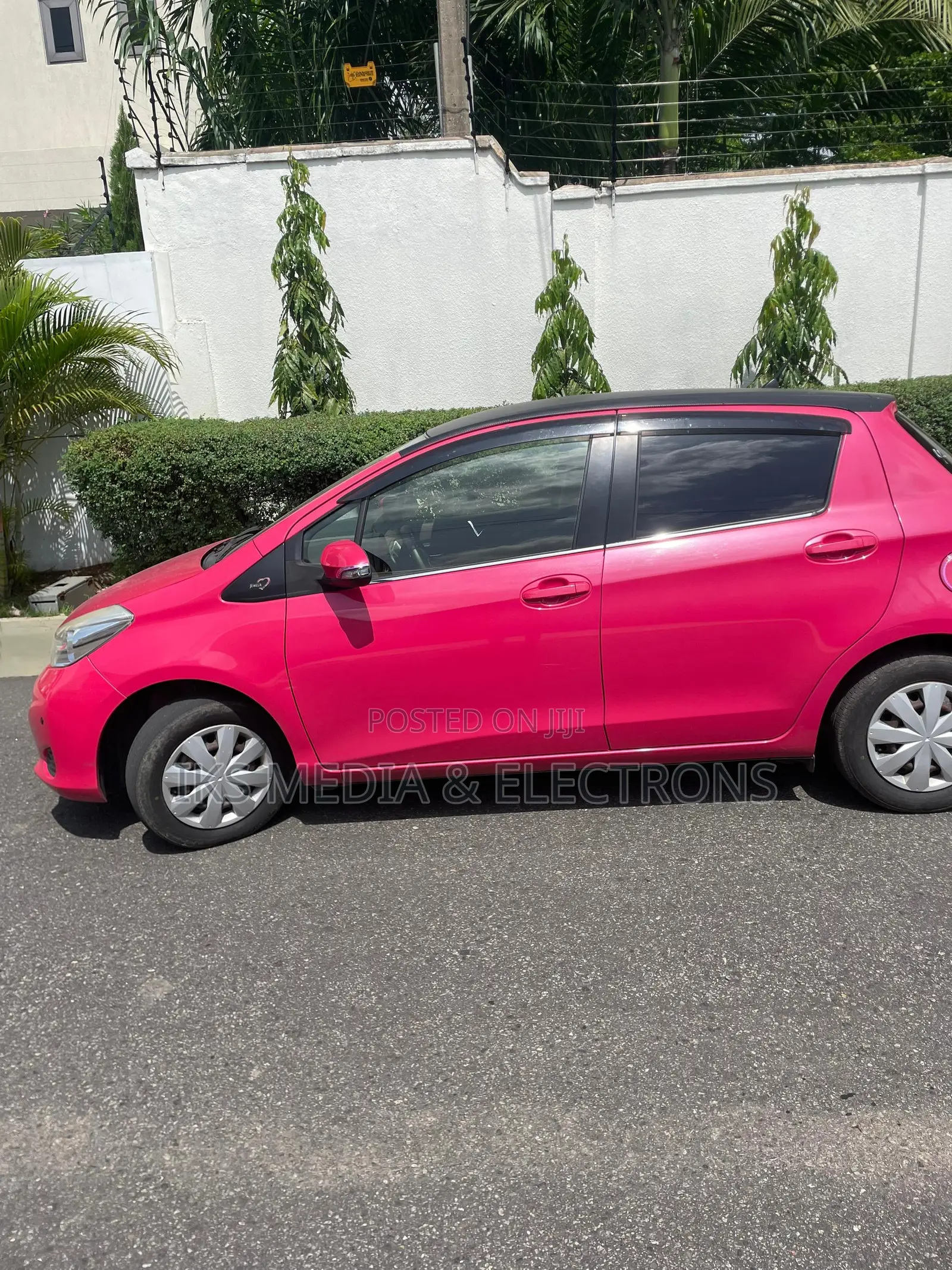 Toyota Vitz 2014 Pink