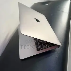 Laptop Apple MacBook Pro 2017 8GB Intel Core i5 SSD 256GB