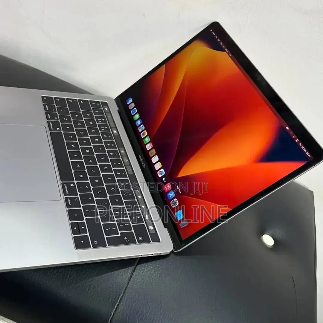 Laptop Apple MacBook Pro 2017 8GB Intel Core i5 SSD 256GB