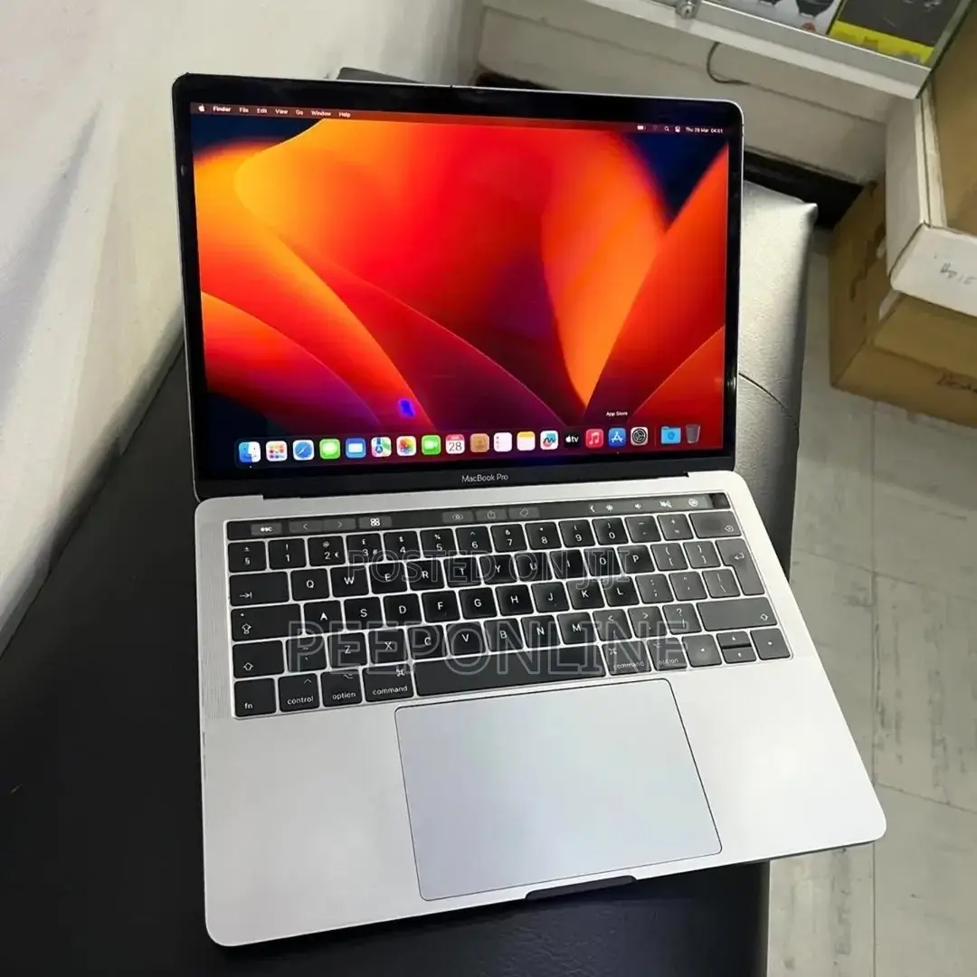 Laptop Apple MacBook Pro 2017 8GB Intel Core i5 SSD 256GB