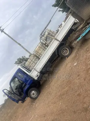 Hyundai Mighty 2