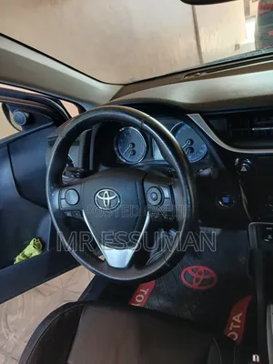 Toyota Corolla 2017 Gray