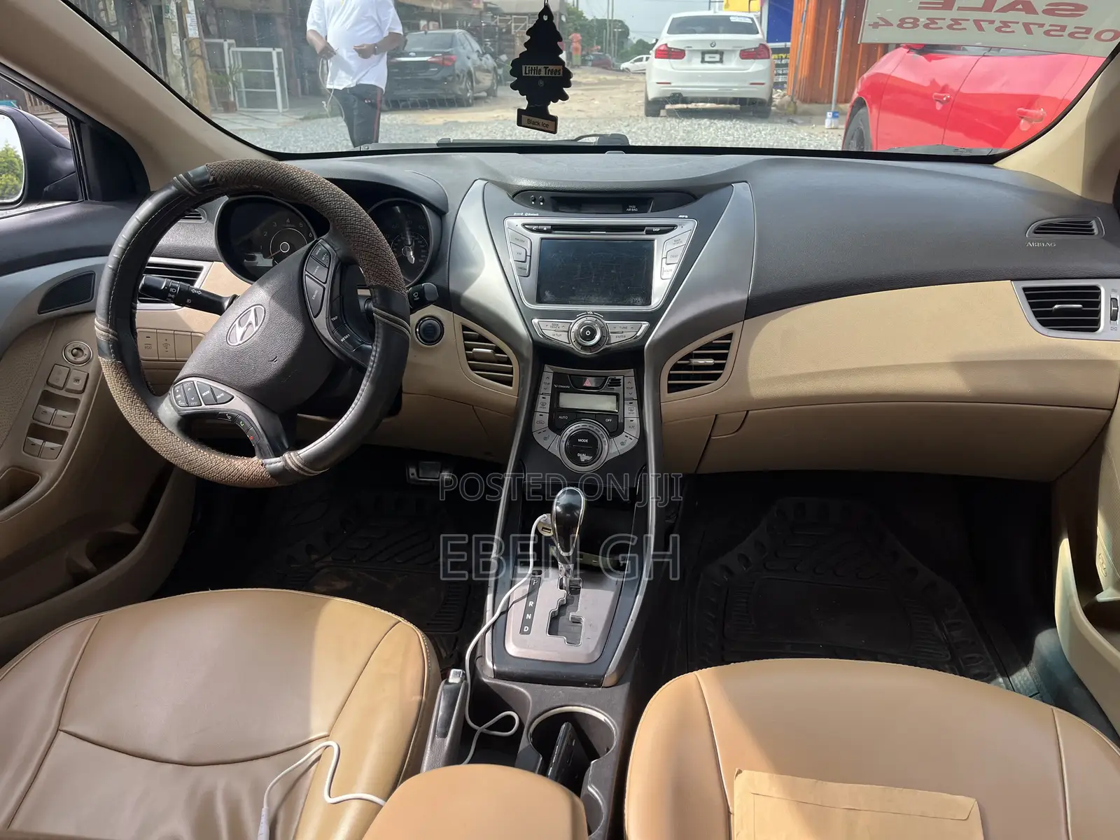 Hyundai Elantra Limited Sedan FWD (1.8L 4cyl 6A) 2013 Black