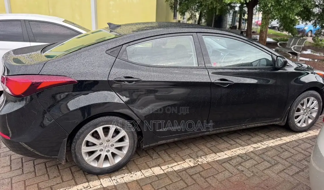 Hyundai Elantra 2015 Black