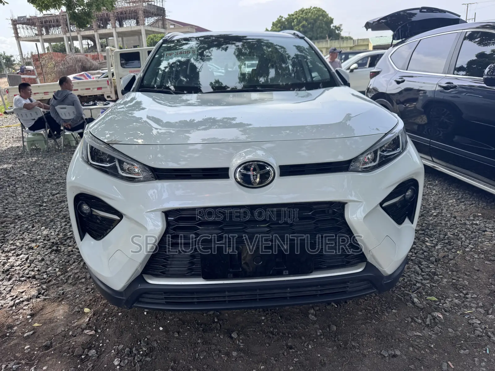 Toyota RAV4 2025 White