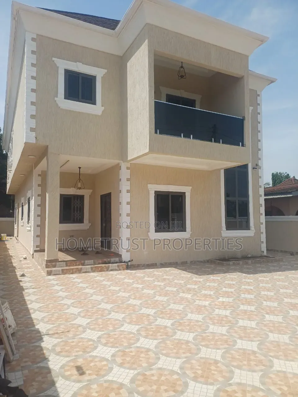 4bdrm Duplex in Achimota Tantra, Mile 7 for sale