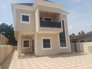 4bdrm Duplex in Achimota Tantra, Mile 7 for sale