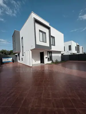 Furnished 3bdrm Townhouse / Terrace in East Legon, Police Station