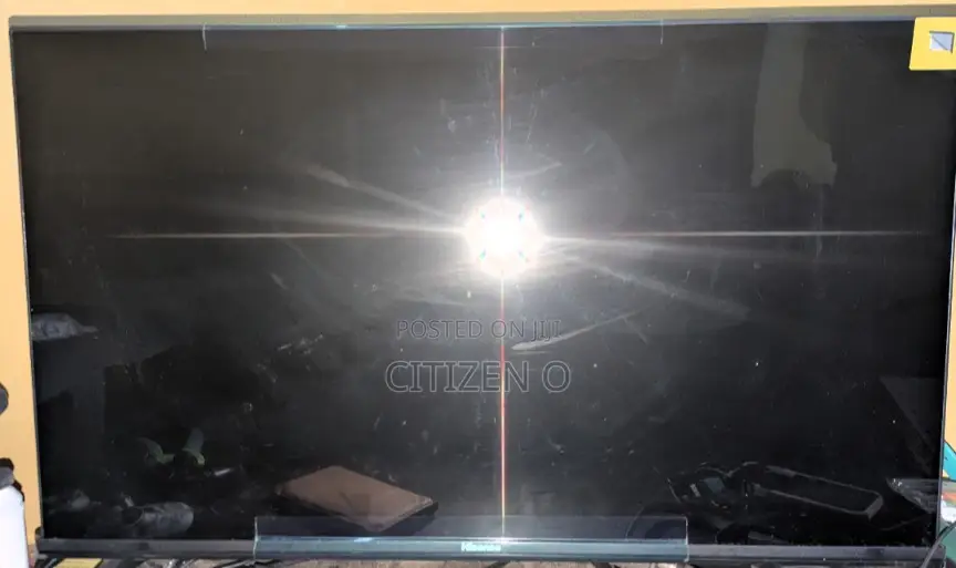 Hisense 32 - Inch Smart Tv
