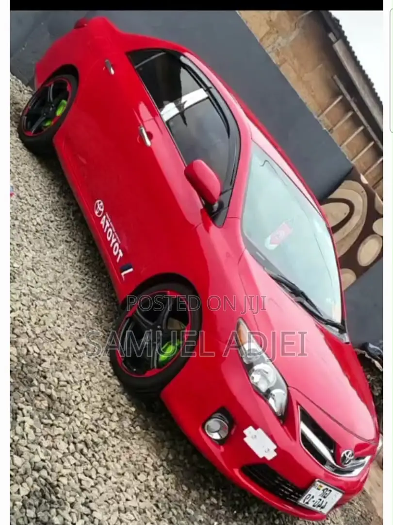 Toyota Corolla 2011 Red