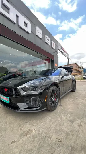 Ford Mustang 2024 Black