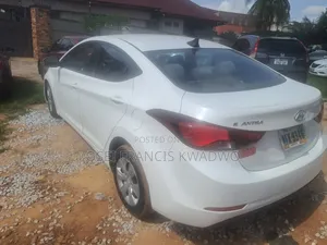 Hyundai Elantra 2015 White