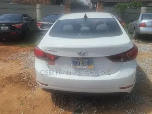 Hyundai Elantra 2015 White