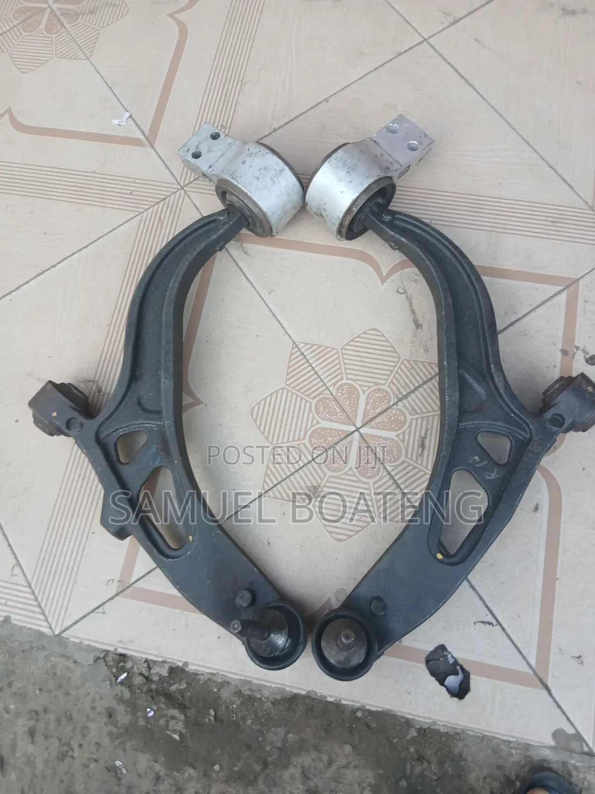 Ford Explorer 2010 to 2014 Front Low Arm Complete
