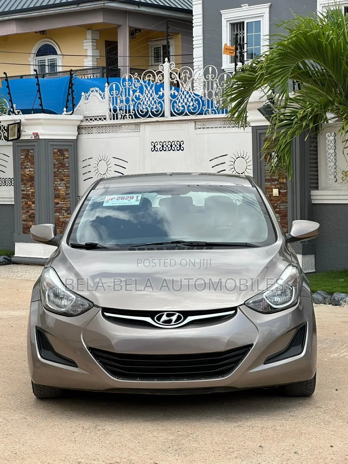 Hyundai Elantra Limited 4dr Sedan (1.8L 4cyl 6A) 2015 Gray