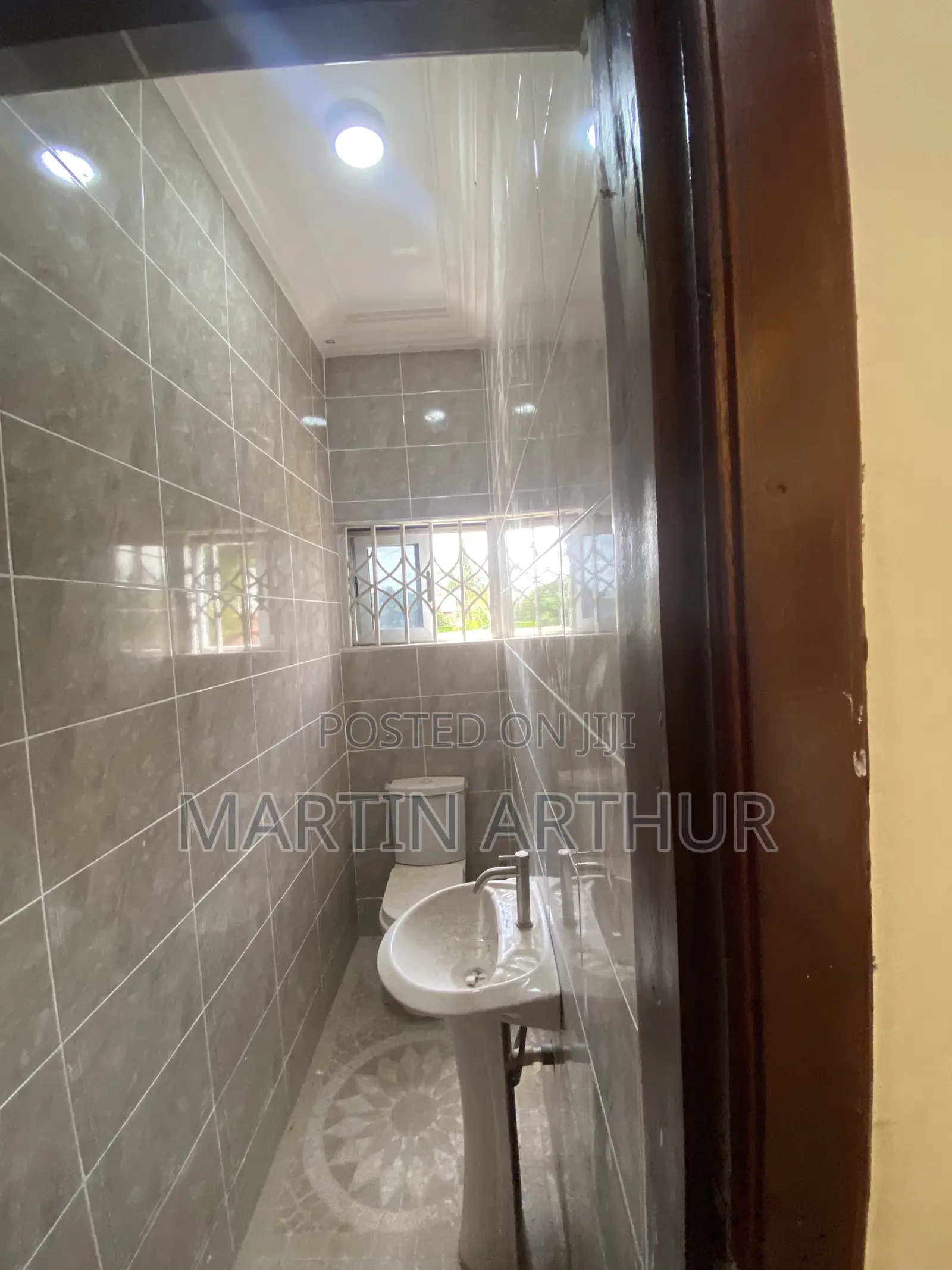 2bdrm Apartment in Oduman Junction, Manhean for rent